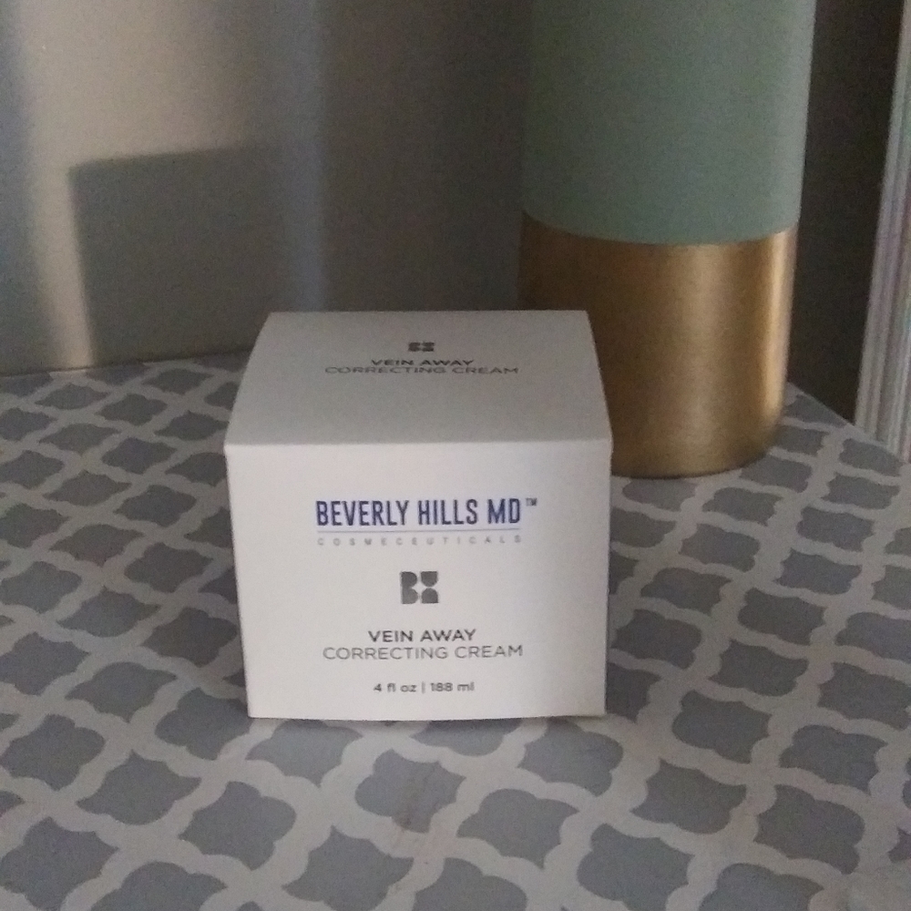 Beverly hills vien correcting cream